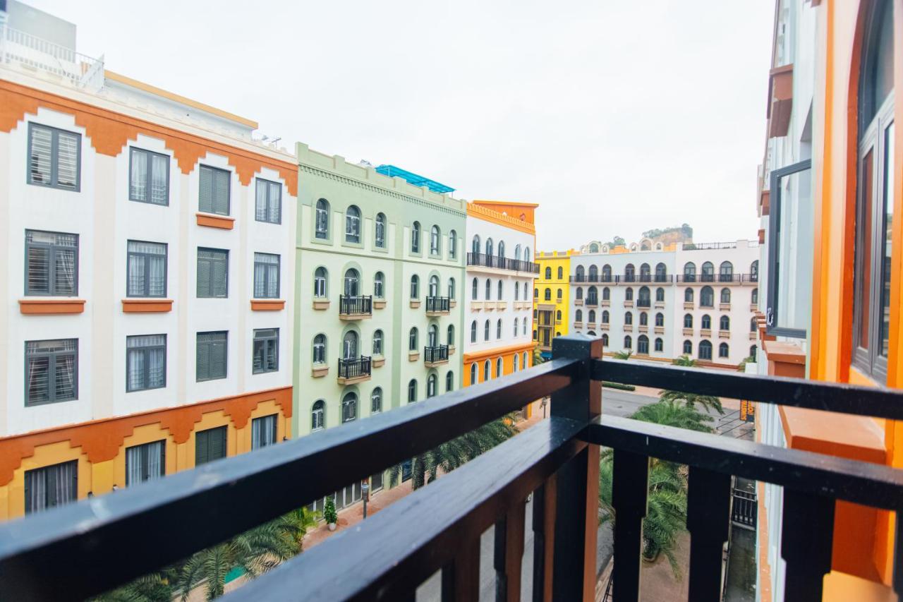 Maruko Ha Long Hotel Экстерьер фото